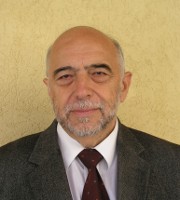 Профессор Доктор Янош Сабо